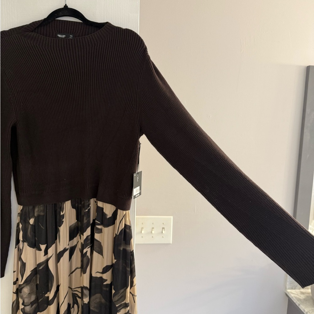 Chic Black and Beige Floral Long Sleeve Dress